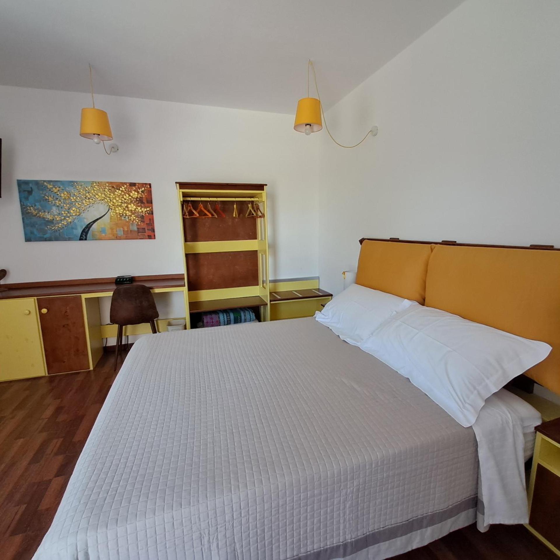 Terrazzaponente Bed & Breakfast Monte San Pietro Luaran gambar